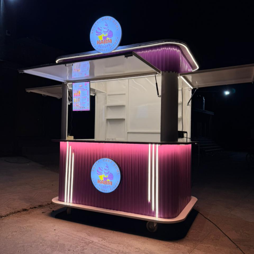 KIOSK AND TRAILERS
