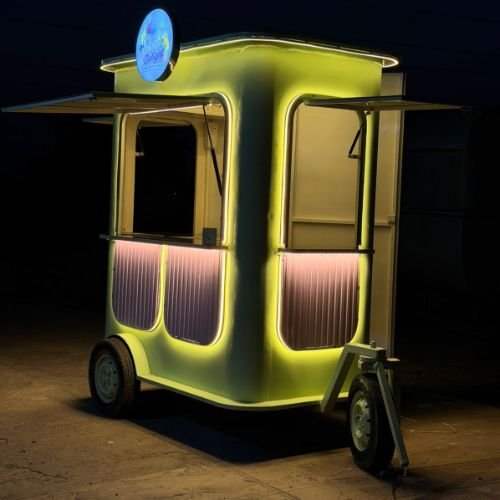 KIOSK & TRAILERS