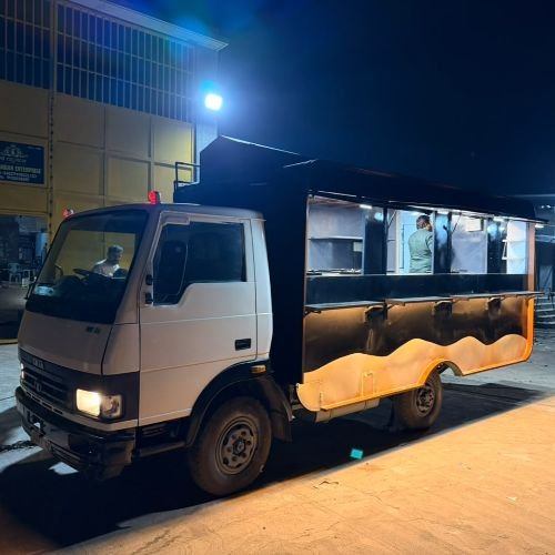 FOOD TRUCK